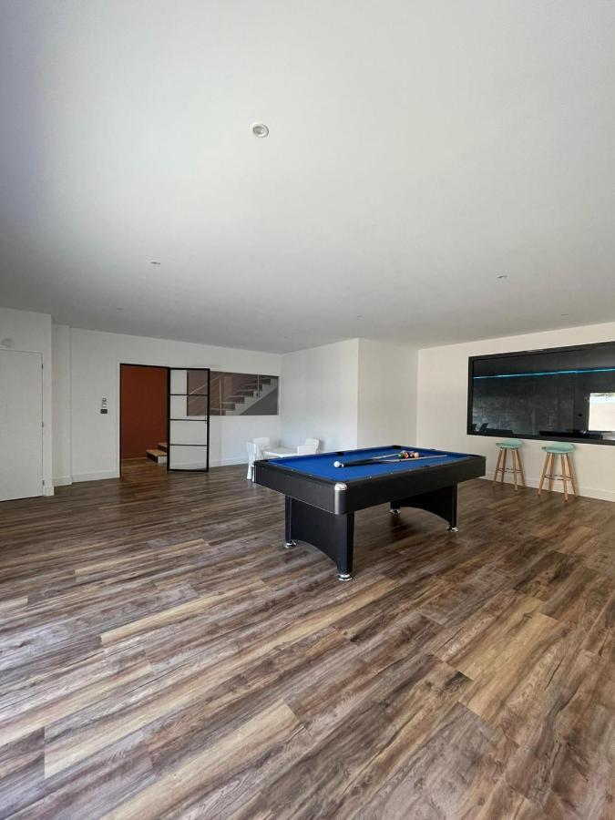 Villa 400M2 Piscine Interieure Tres Calme Агд Экстерьер фото
